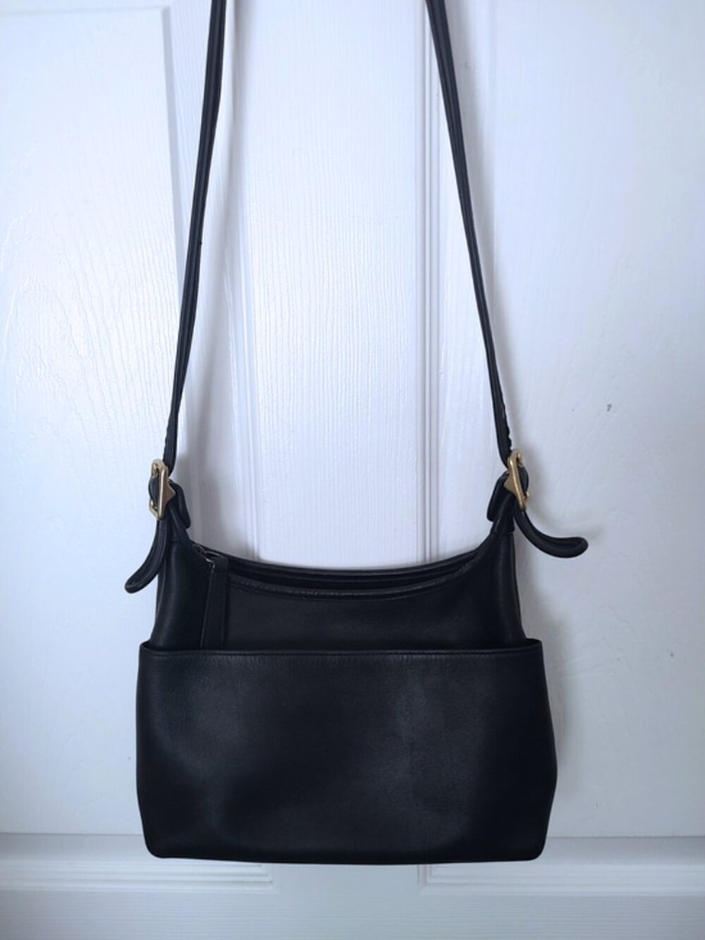 Coach Y2K vintage Legacy Small Pocket hobo shoulder bag #9136 EUC